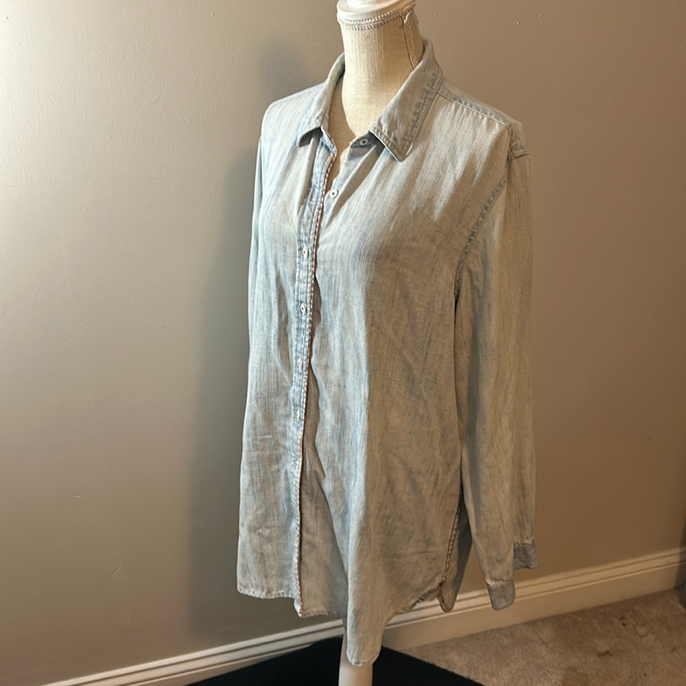 Territory Ahead Chambray Button Down Shirt XL